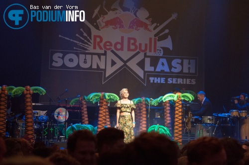 Skip & Die op Redbull Soundclash - 27/6 - Melkweg foto