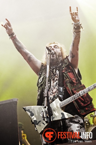 Soulfly op Graspop Metal Meeting 2013 foto