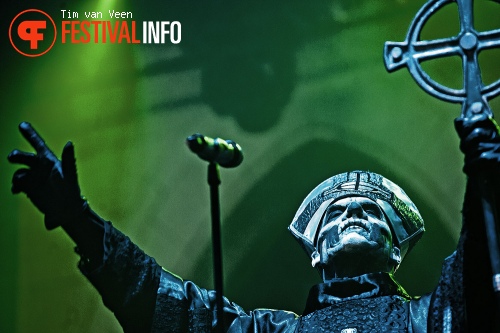 Ghost op Graspop Metal Meeting 2013 foto