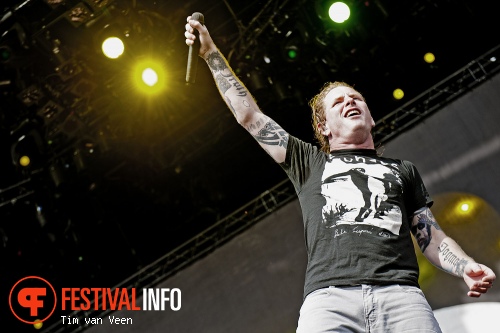 Stone Sour op Graspop Metal Meeting 2013 foto