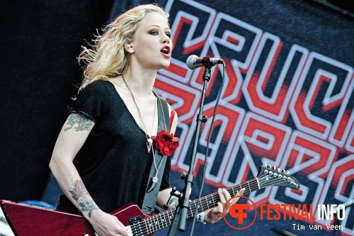 Crucified Barbara op Graspop Metal Meeting 2013 foto