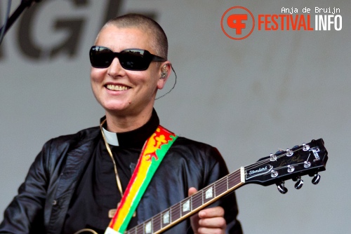 Sinead O'Connor op Parkpop 2013 foto