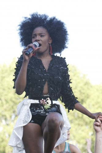 Noisettes op Parkpop 2013 foto