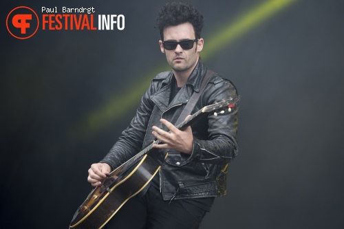 Black Rebel Motorcycle Club op Rock Werchter 2013 - dag 1 foto