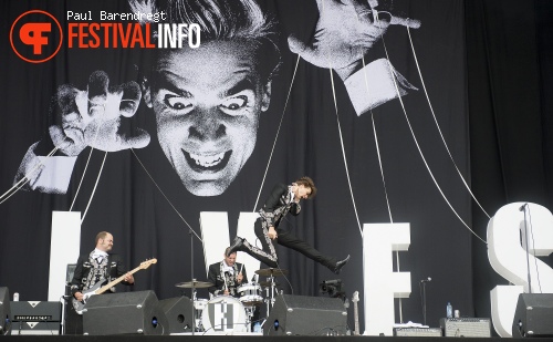 The Hives op Rock Werchter 2013 - dag 2 foto