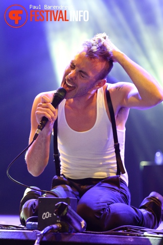 Asaf Avidan op Rock Werchter 2013 - dag 4 foto