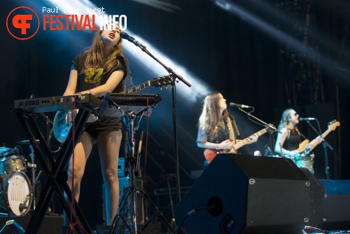 Haim op Rock Werchter 2013 - dag 4 foto