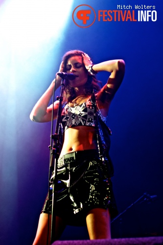 Foto AlunaGeorge op PITCH 2013 - dag 2