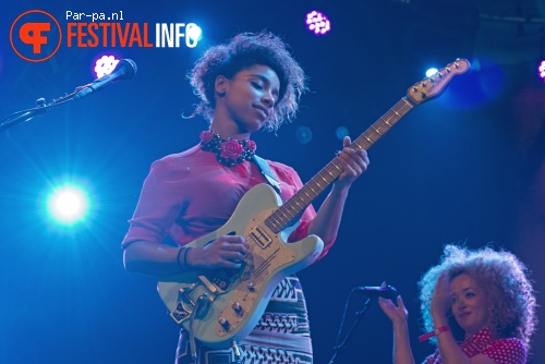 Lianne La Havas op De Wereld Draait Buiten 2013 foto