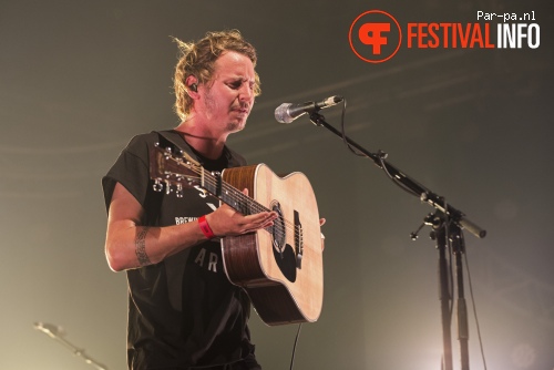 Ben Howard op De Wereld Draait Buiten 2013 foto