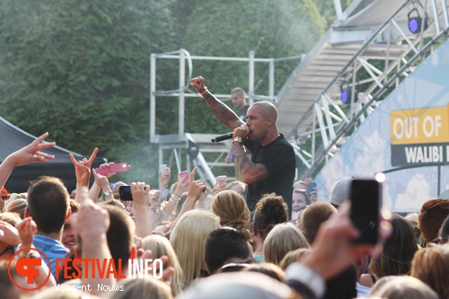 Out of Control 2013 foto