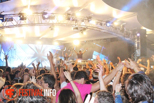 Out of Control 2013 foto