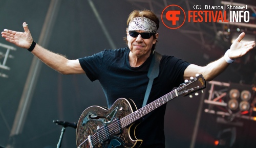 George Thorogood & The Destroyers op Bospop 2013 foto