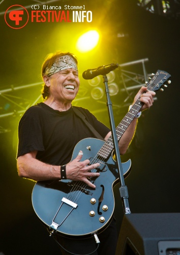 George Thorogood & The Destroyers op Bospop 2013 foto