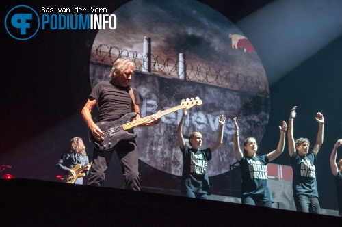 Roger Waters op Roger Waters - 18/7 - Gelredome foto