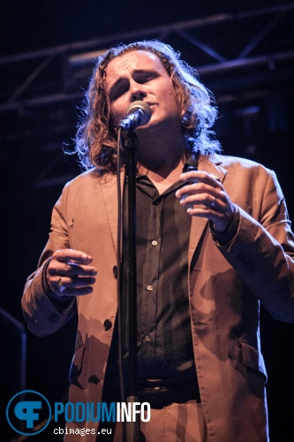 Dez Mona op Elvis Costello & the Imposters - 19/7 - 013 foto