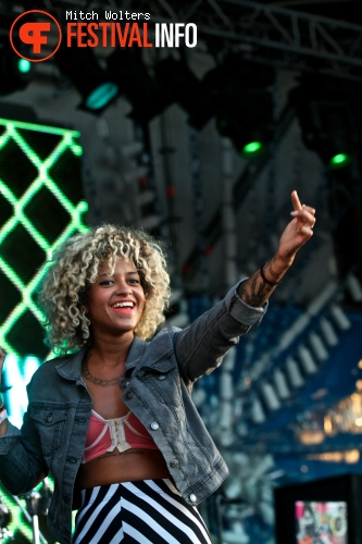 Buraka Som Sistema op Solar Weekend 2013 foto