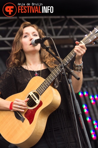 Tessa Rose Jackson op Waterpop 2013 foto