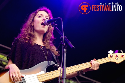 Tessa Rose Jackson op Waterpop 2013 foto