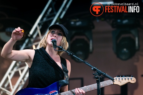 The Joy Formidable op Lowlands 2013 - dag 1 foto