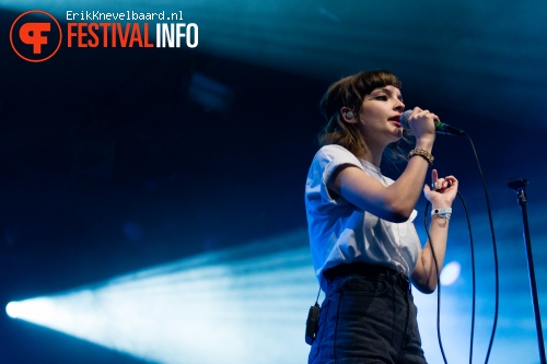 Chvrches op Lowlands 2013 - dag 2 foto