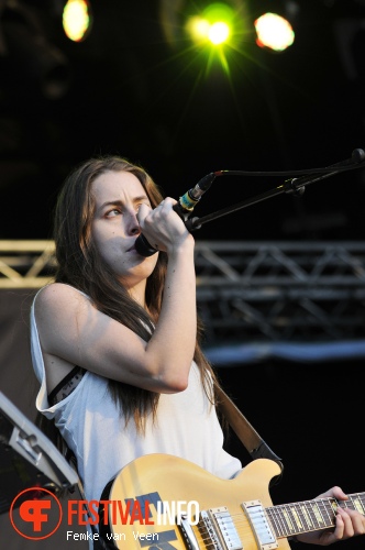Haim op MS Dockville Festival 2013 foto
