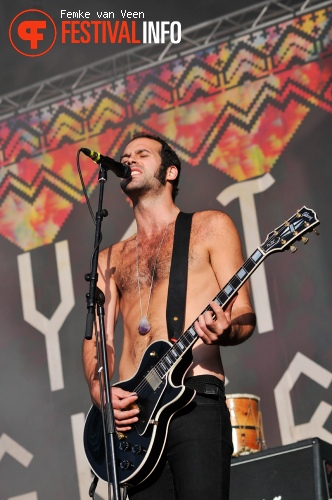 Crystal Fighters op MS Dockville Festival 2013 foto