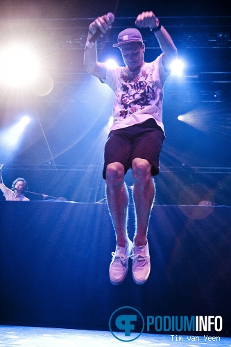 Boef en de Gelogeerde Aap op Wu-tang Clan - 20/8 - 013 foto