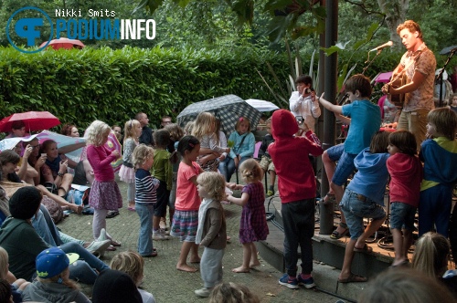 Douwe Bob op ZOOmeravond: Douwe Bob - 20/8 - Artis foto