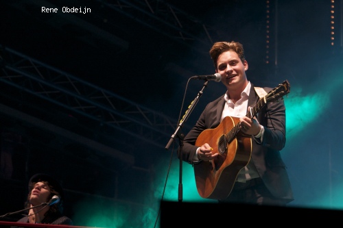 Douwe Bob op Appelpop 2013 foto