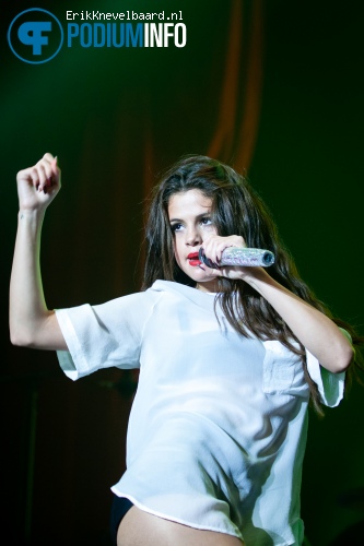 Selena Gomez op Selena Gomez - 4/9 - HMH foto