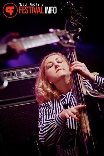 Kitty, Daisy & Lewis op Into The Great Wide Open 2013 - dag 2 foto