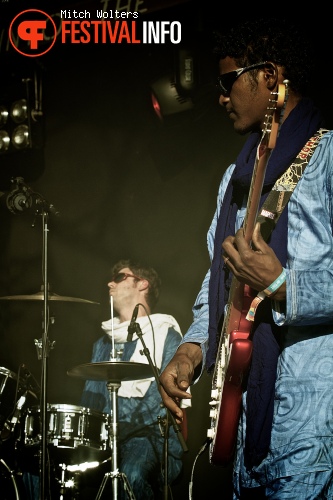 Bombino op Into The Great Wide Open 2013 - dag 3 foto