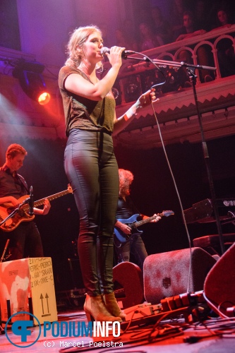 Maaike Ouboter op De Beste Singer Songwriter - 25/09 - Paradiso foto