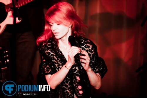 Foto Axelle Red op Axelle Red - 10/10 - People's Place