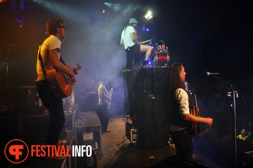 Foto BZB (Band Zonder Banaan) op Festyland 2013