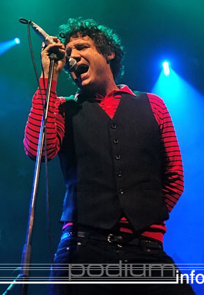 The New 1920s op Lostprophets - 13/12 - 013 foto