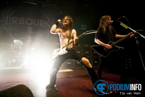 Airbourne op Airbourne - 24/10 - 013 foto