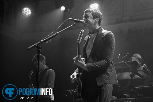 Miles Kane op Miles Kane - 25/10 - Paradiso foto