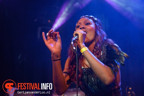 Lulu James op London Calling 2013 #2 - Dag 2 foto