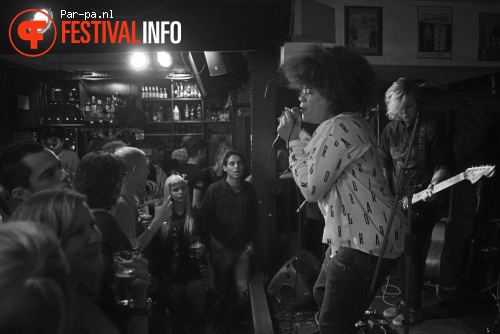 Dudettes op Popronde Leiden 2013 foto