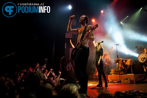 Crystal Fighters op Crystal Fighters - 31/10 - Vredenburg foto
