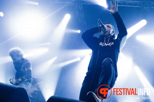 Parkway Drive op Vans Warped Tour NL 2013 foto