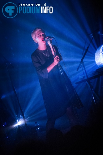 Foto The Naked and Famous op The Naked and Famous - 19/11 - Paradiso