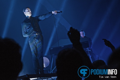 Hurts op Hurts - 21/11 - Vredenburg foto