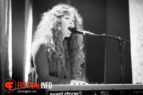 Rae Morris op Songbird 2013 - Dag 1 foto