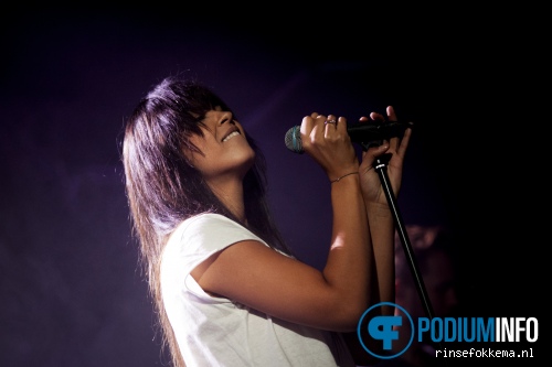 Maria Mena op Maria Mena - 26/11 - Tivoli foto