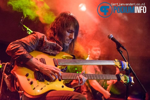 Bumblefoot op Bumblefoot - 11/01 - Duycker foto