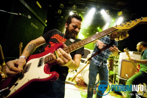 Black Bottle Riot op Black Stone Cherry - 3/3 - Tivoli foto
