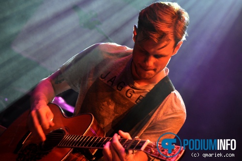 Bart Voncken op Niels Geusebroek - 15/03 - Atak foto